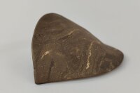 Gro&szlig;es Blatt aus Ton als Versteck im Aquarium