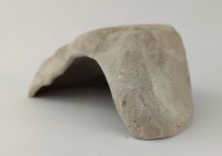 Steinh&ouml;hle ,Jodi&lsquo; aus Ton Vintage mit kleinem Riss